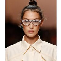 Wholesale Vintage Polka Dots Triangle Sunglasses Women Retro Fashion Sunglass Ladies Shades Old School Eyewear Flat Top Sun Glasses UV400