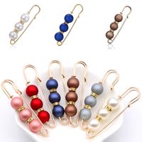 Wholesale Fashion Colorful Imitated Pearl Beads Charms Brooch Safety Pin For Women Brooches Scarf Dress Suit Badge Dangle Jewelry Gift