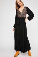 Wholesale Casual Dresses Bohemian Embroidery Dress V neck Lantern Sleeve Fashion Maxi Cotton Backless Black Boho Ethnic Robes