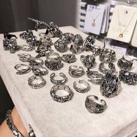 Wholesale 20pcs Vintage Punk Antique Silver Color Metal Band Skull Snake Rings For Men Women Mix Style Party Gifts Adjustable Opening Jewelry Bulk