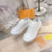 Wholesale 2021 latest women s low top thick soled canvas shoes with high leg showing lace up mold opening combination