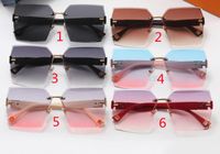 Wholesale 10pcs summer Women frameless and fashionable Ornamental sunglasses clear lens Sport cycling glasses ladies fashion eyeglasses driving beach Adumbral
