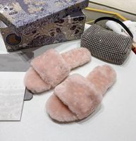 Wholesale Designer high quality wool shoes autumn and winter indoor warm slippers comfortable soft fur sandals simple fashionable