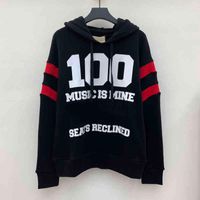 Wholesale Autumn and Winter Fashion Hoodie high quality letter printing design comfortable stretch cotton material US size loose version of mens