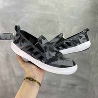 Wholesale One legged casual shoes comfortable convenient for men and women spring autumn model personality simple printing versatile many styles