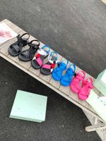 Wholesale 2021 fashion brand couple sandals wear casual word drag couples favorite soft feet feel comfortable