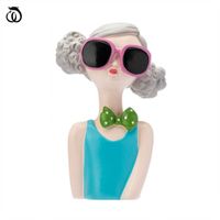 Wholesale Nordic Individuality Sunglasses Girl Resin Figurine Modern Home Decor Art Statue Living Room Decoration Accessories Sculpture