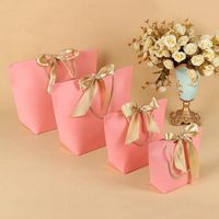 Wholesale Gift Wrap pack Paper Bow Ribbon Recyclable Celebration Present Pouch With Handles Bag Decorations Wedding Birthday Party Favor