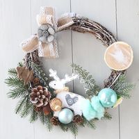 Wholesale Decorative Flowers Wreaths Realistic Artificial Wreath For Christmas Decoration With Bowknot Pine Cones Front Door Hanging Ornament Xmas D