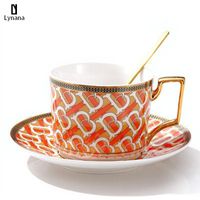 Wholesale Christmas Gifts Ceramic Coffee Mugs Breakfast Milk Tea Cup Drinkware With Tray Spoon Kitchen Drinking Utensils Wedding Cups Saucers