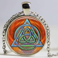 Wholesale Lucky Charm Vintage Triquetra Pendant Celtic Necklace Woman Man Jewelry Valentines Anniversary Gift Symbolic Amulet Glass Chain Necklaces