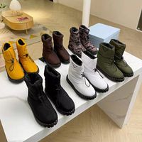 Wholesale 2021 Women Quilted Nylon Half Boots Men Flat Snow Boot Top Designer Couple Winter booties shoes size