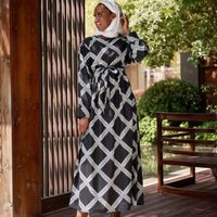 Wholesale Ethnic Clothing Muslim Women s Plaid Ankle length Crystal Dress Gown With Neckline Sleeves Abayas For Women Turkish