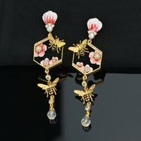 Wholesale Stud Earrings High End Enamel Bee Necklace Real Gold Plated Temperament Ear Summer Niche Design Flower Jewelry Women