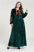 Wholesale Casual Dresses Velvet Abaya Dubai Turkey Bangladesh Flowers Green Muslim Dress Long Sleeve Hijab Plus Size Islamic Clothing