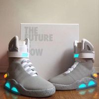 Wholesale 2021 Release Authentic Boots Air Mag Back to the Future Fashion Sneakers Mens Women Sports Automatic shoelace
