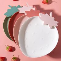 Wholesale Dishes Plates Lazy Snack Tray Strawberry Shape Fruit Candy Cute Plate Dish Household Plastic For Home