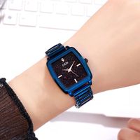 Wholesale Wristwatches Ms Square Classic Hand Woman Watch Stars Waterproof Female Form Students Wild For Women Wristwatch Black