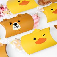 Wholesale 50pcs duck bear pillow boxes wedding decoration gift box party baby shower children kid birthday party supplies kraft box Y0305