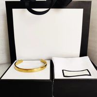 Wholesale Designer Bangles Letter Bracelet Fashion Product Woman Brass Gold Hand Brand Bracelets Jewelry Supply