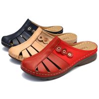 Wholesale Slippers Womens Sandals Summer Fashion Hollow Out Breathable Beach Flip Flops EVA Massage