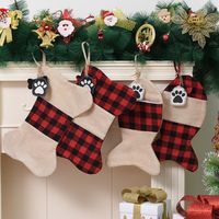 Wholesale 2021 Christmas Stockings Pendant Fashion Plaid Patchwork Dog Bone Fish Shape Xmas Tree Decoration Candy Gift Bag Cute Pandents Gifts For kids H11ESNL