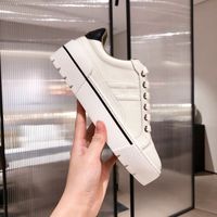Wholesale Dio Leisure Shoes Spring spring autumn sneakers Leather Men White woman Shoes Gymnastics dancing driving flat Casual shoes Large