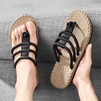 Wholesale Sandals Summer flip flop men s fashion wear clip foot beach slippers outdoor antiskid Korean fashion