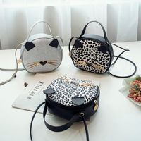 Wholesale Women Fashion Cute Cat Small Round Bag Famous Design Girls Cool Phone Lady Handbag Leopard Messenger Shoulder Crossbody Bags