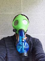 Wholesale Gas Mask with Acrylic Smoking Bong Silicone Pipe Tabacco Shisha smoke pipes water pipe smoke accessory hookah for smoking pipe loveyouglass shop