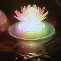 Wholesale Solar Lamps Powered LED Swimming Pool Lights Flower Shape Pond Floating Lamp Lotus Prayer Light Outdoor Waterproof Garden Party Decor