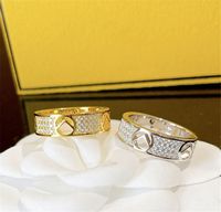 Wholesale Luxury Women Designer Ring Jewerly Fashion Casual Couple High Quality Brand F Classic Gold Silver Letters Mens Diamnond Rings For Laides