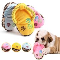 Wholesale Pet Dog Toys Plush Slippers Bite Chicken Leg Shoe Shape Small And Medium Sized Dog Outdoor Training Cat Relieve Anxiety Accesso Y1214