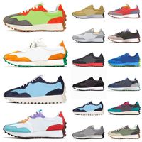 Wholesale High Quality Running Shoes Men Women Lime Green Navy White Neo Flame Orange Grey Neon Soles Black Castle Rock Trainers Sneakers
