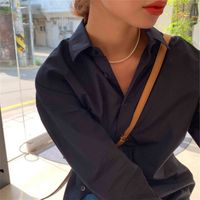 Wholesale Bright imitation pearl necklace new simple light luxury niche temperament neck chain ins short net red clavicle chain x55