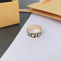 Wholesale Luxurys Designer Fashion Luxury Men s and Women s Gold Band Rings Couples High Quality Jewelry Personalized Simple Holiday Gifts