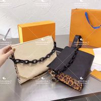 Wholesale Classic designer leopard print shoulder bags for ladies Letter wash bag hand CASUAL with D printed leather chain