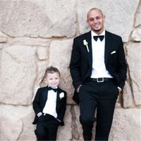 Wholesale Men s Suits Blazers Fashion Black Father And Son Matching Piece Jacket Pant Tuxedos For Wedding Flower Girl Kids Tuxedo Suit
