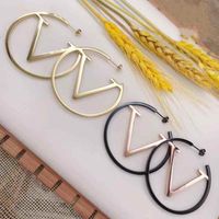 Wholesale Never Fading Big Size Extravagant Design Studs Gold Black Rose Colors Stainless Steel Earrings V Letter Trendy Hoop Logo Printed Women Jewelry