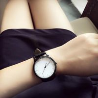 Wholesale Wristwatches Enmex Handsome Lady Stylish Wristwatch Brief Simple With Black And White Face Steel Band Quartz Fashion Watch