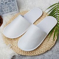 Wholesale 5 Pair Disposable Travel El Slippers White Towelling Closed Toe Spa Shoes Bathroom Sets Washroom Shower Bath Accessories
