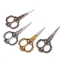 Wholesale Sewing Notions Tools Colors European Vintage Floral Pattern Scissors Seamstress Plum Blossom Tailor Scissor For Fabric Tool