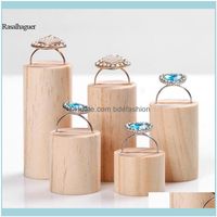 Wholesale Packaging Jewelrywooden Set Ring Bearer Stand Jewelry Fashion Display Wedding Wood Box Holder Specail Handmade Store Shows Pouches B
