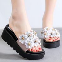 Wholesale Slippers Women s In Summer Wear Thick Crust With Flowers Flip Flops Female Cool Fashion Beach Shoes Women Xx33