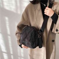 Wholesale Shoulder Bags Tote Women Nylon Quilted Roomy Black Handbag Lady Cute Winter Trends Smart Phone Essential Portable Zippy Everyday Crossbody Bag
