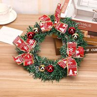 Wholesale Decorative Flowers Wreaths Christmas Trumpet Garland Red Bells Decoration Door Hanging Ornaments Xmas Wreath Decor For Home Natal Noe