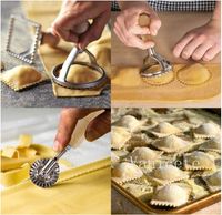 Wholesale Shape Square Heart Round Ravioli Stamp Dumpling Wrapper Mould Pasta Cookie Dough Cutter Aluminum with Beach wood Handle by sea T9I001765