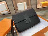 Wholesale S LOCK A4 POUCH Men Clutch Bags Trunk Clasp Luxurys Designers Monograms Embossed Leather S Lock Magnetic Closure Handle bag Flap M80582
