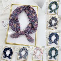 Wholesale Scarves DIY Square Scarf Flower Print Harjuke Head NecK All match Wraps Elegant Daisy Sweat Bag Hair Tie Band Neckerchief