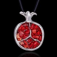 Wholesale Pendant Necklaces Vintage Pomegranate For Women Natural Red Garnet Stone Gold Color Jewelry